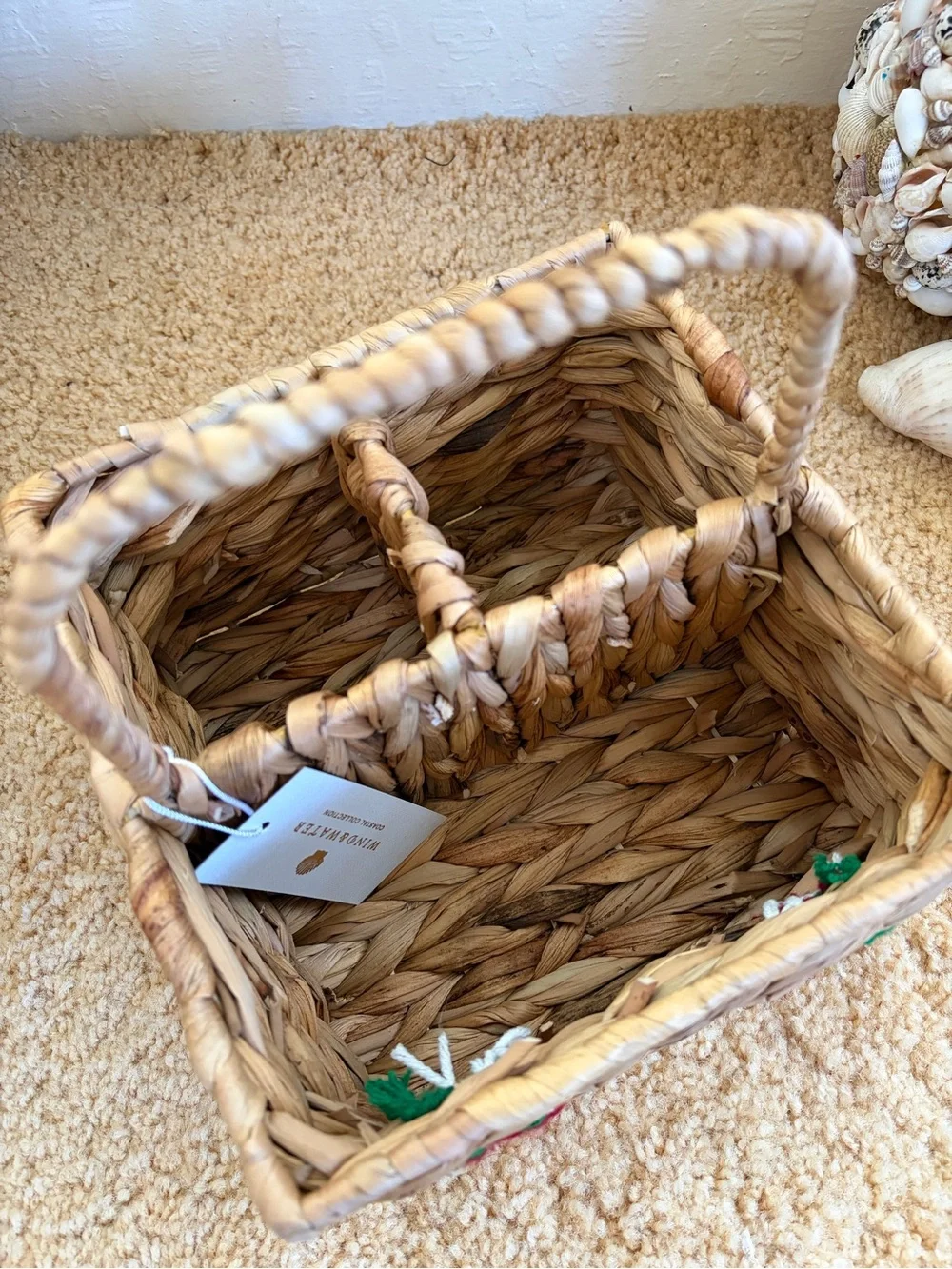Woven Straw Serveware Basket